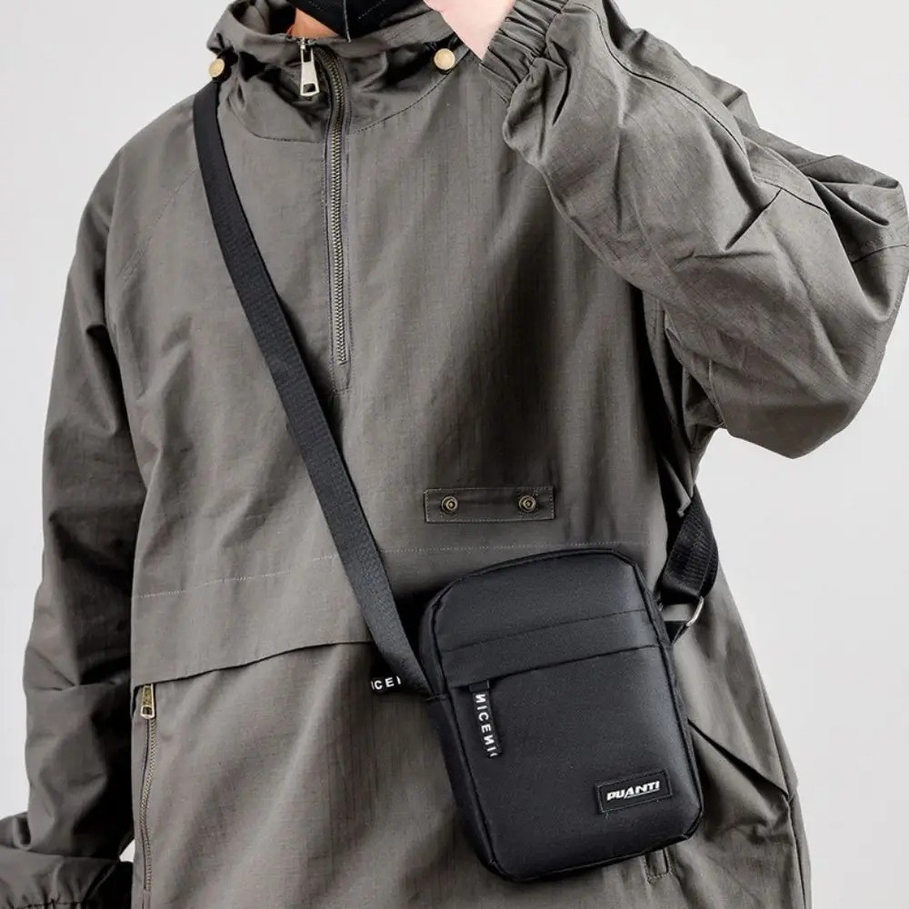 Mini Nylon Shoulder Bag Men Solid Color Crossbody Bag Casual and Fashionable