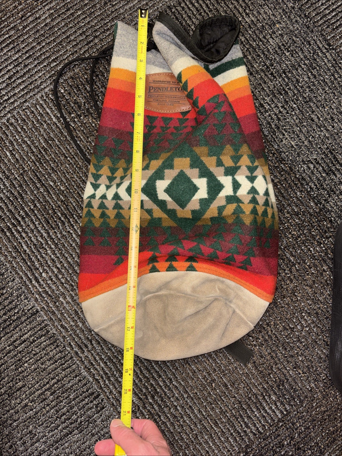 Vintage Pendleton Wool Sling Backpack Drawstring Outdoor Hiking Carrier Sack