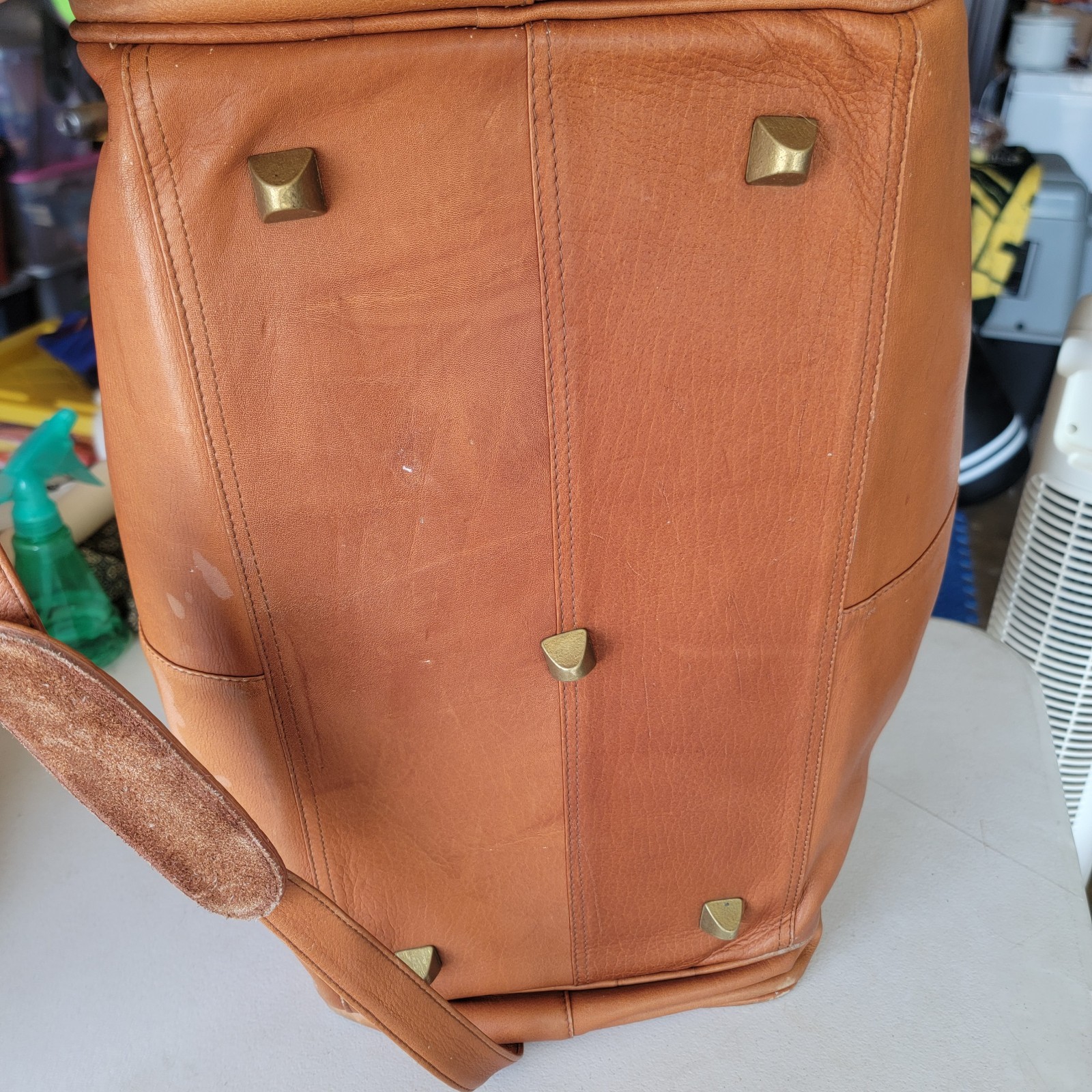 LEATHER DUFFLE BAG/WEEKENDER BAG, HANDMADE IN COLOMBIA