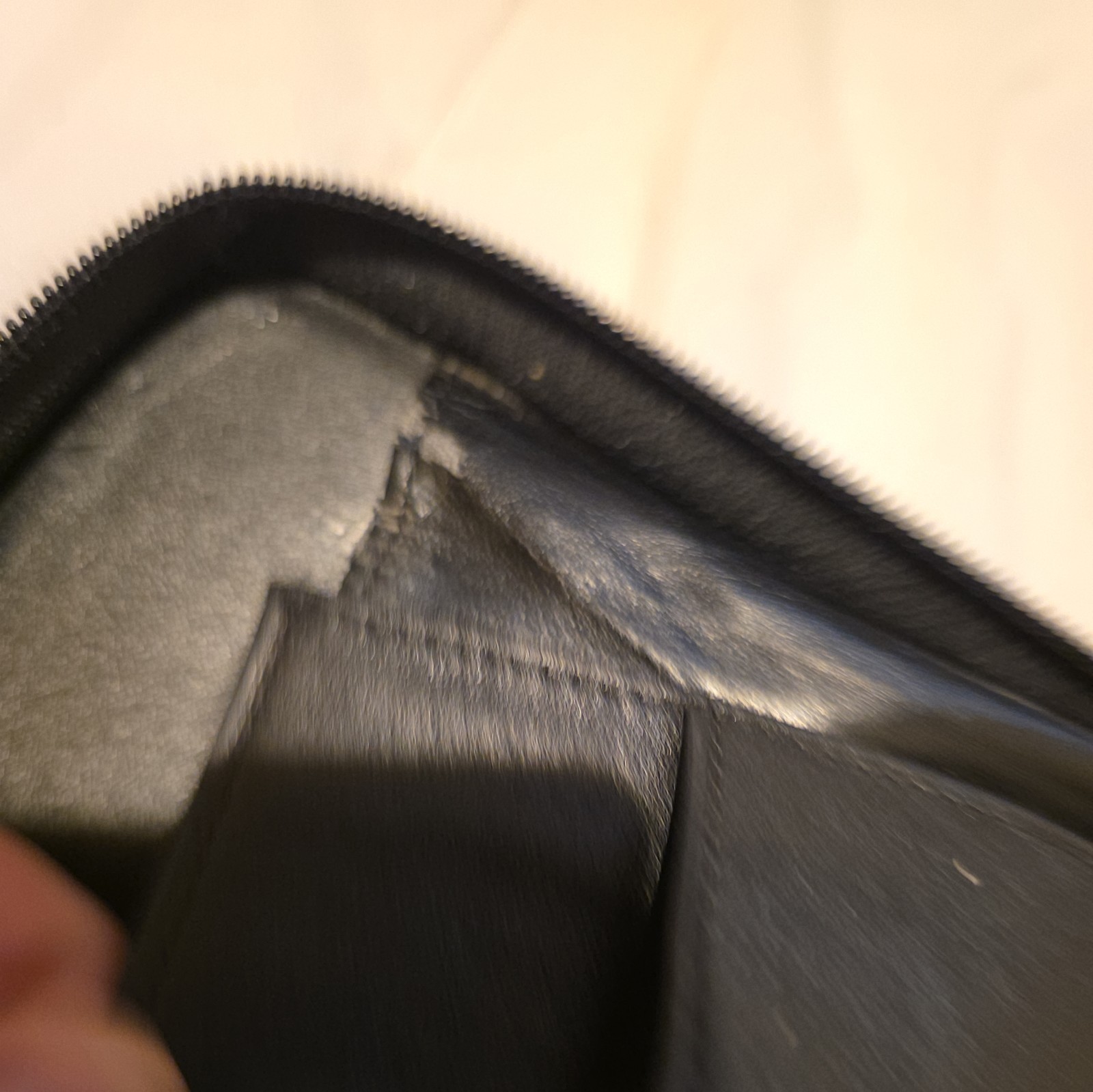 Tumi Portfolio Zip Around Folio Document Holder Black