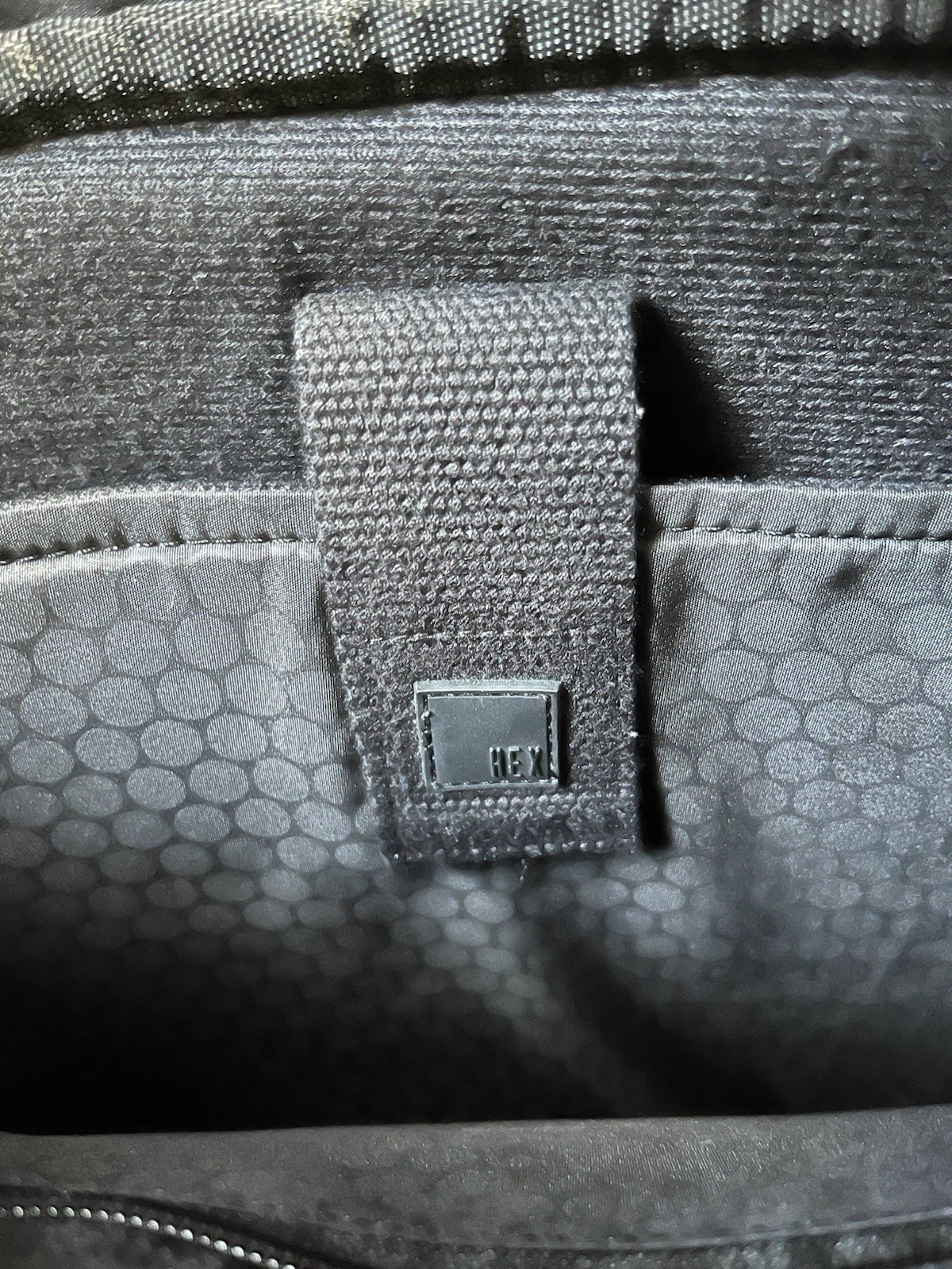 HEX Westmore Messenger Bag