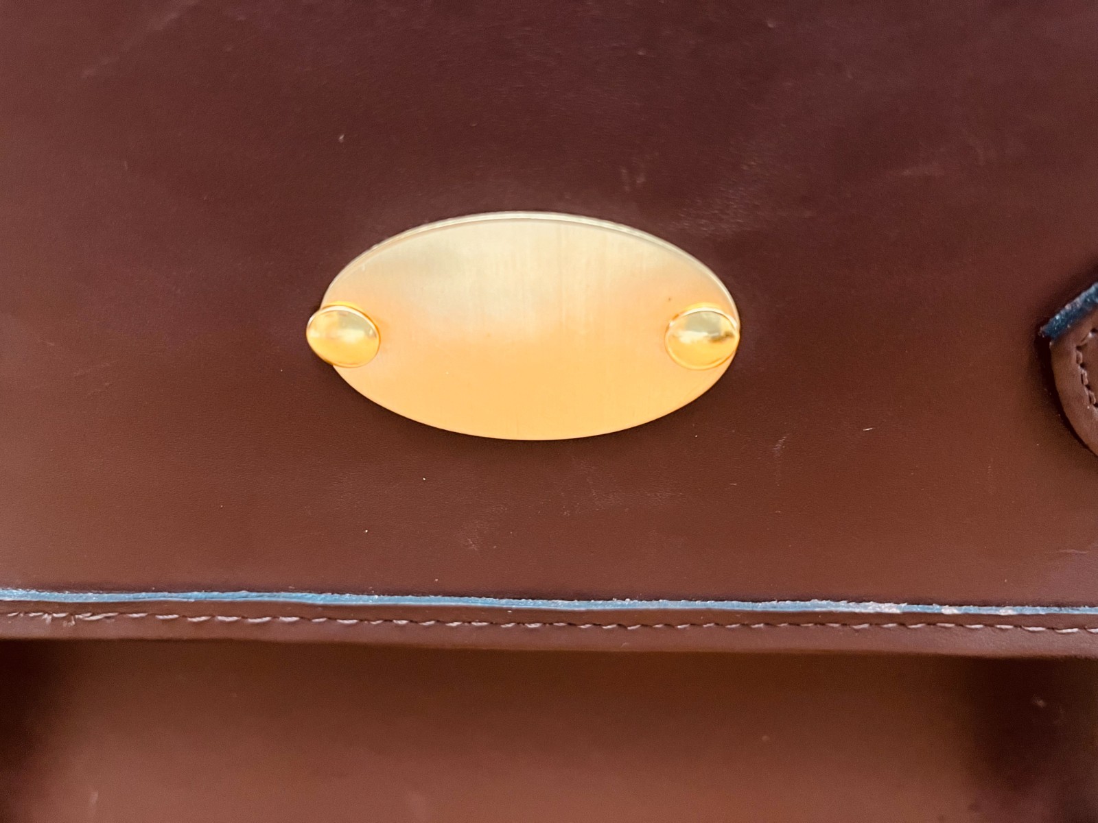 CUSTOM HIDE American Saddle Leather Briefcase / Messenger Bag / Lawyer Bag