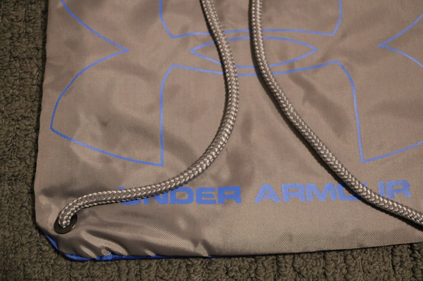 Under Armour UA Ozsee Drawstring Sackpack Backpack Blue Gray Gym Bag Brand New