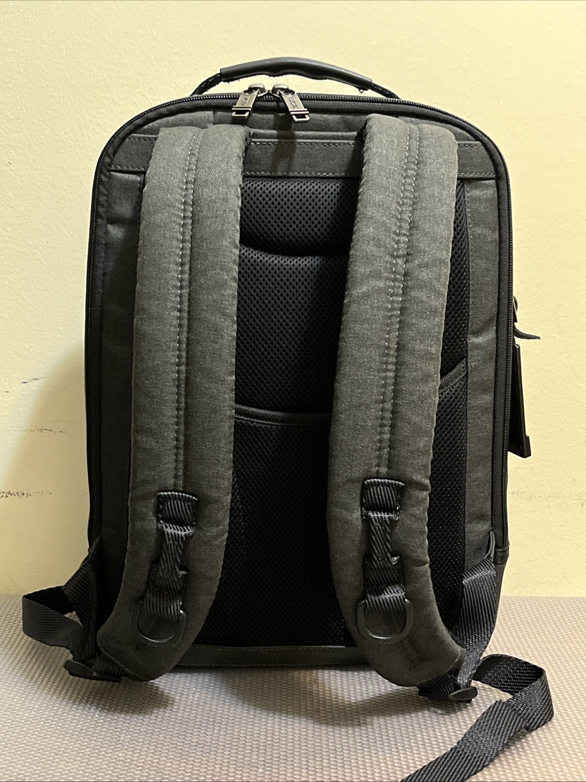 Tumi Alpha Bravo Davis Backpack Laptop Carry Bag Nylon Leather 232682GT3 – EUC