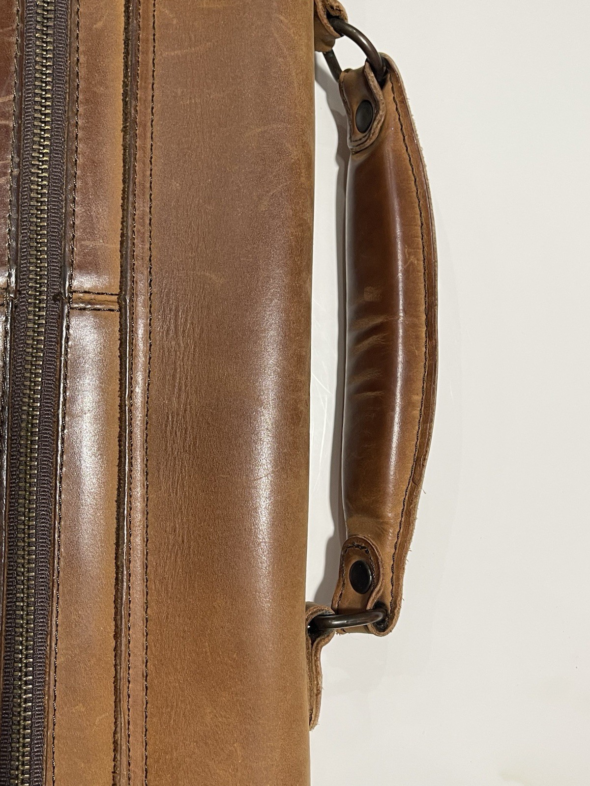 Buffalo Jackson Trading Co. Leather Laptop Messenger Briefcase Bag w/Strap