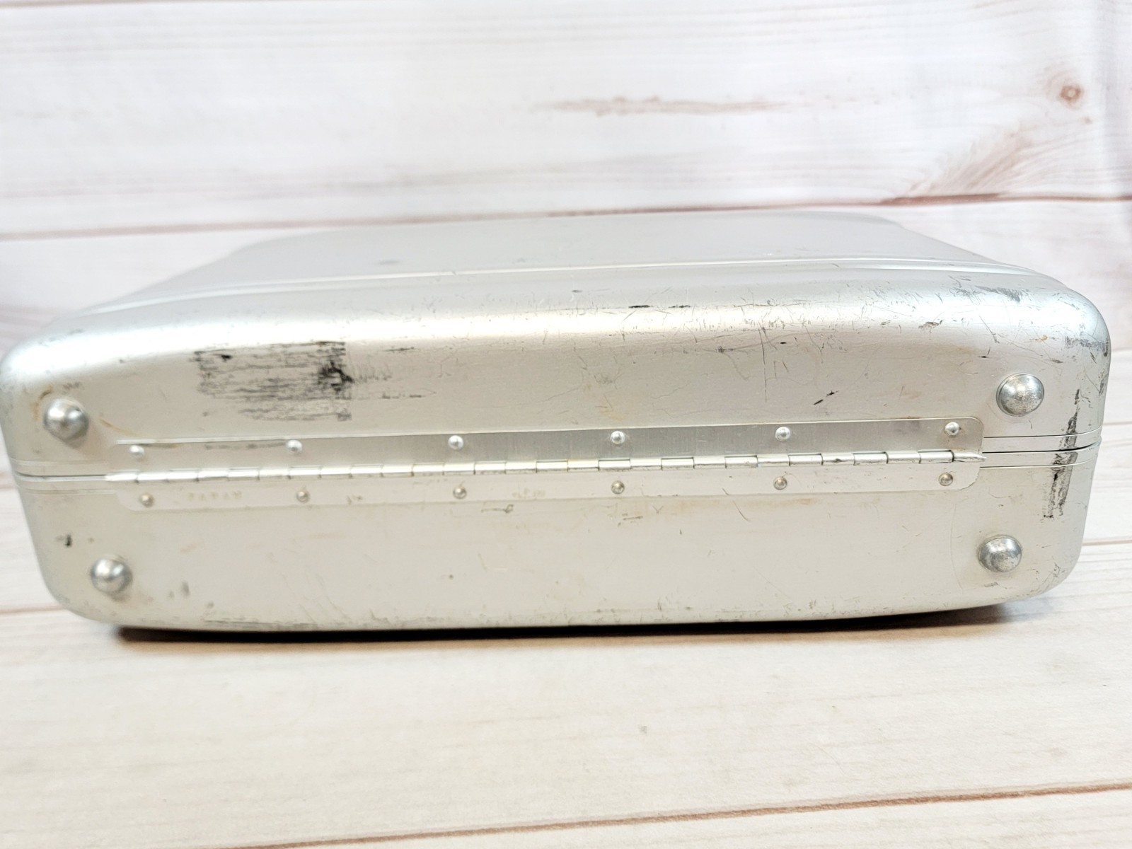 Vintage Aluminum Briefcases 18″ x 13″ x 5″ With Padding Camera Made In Japan