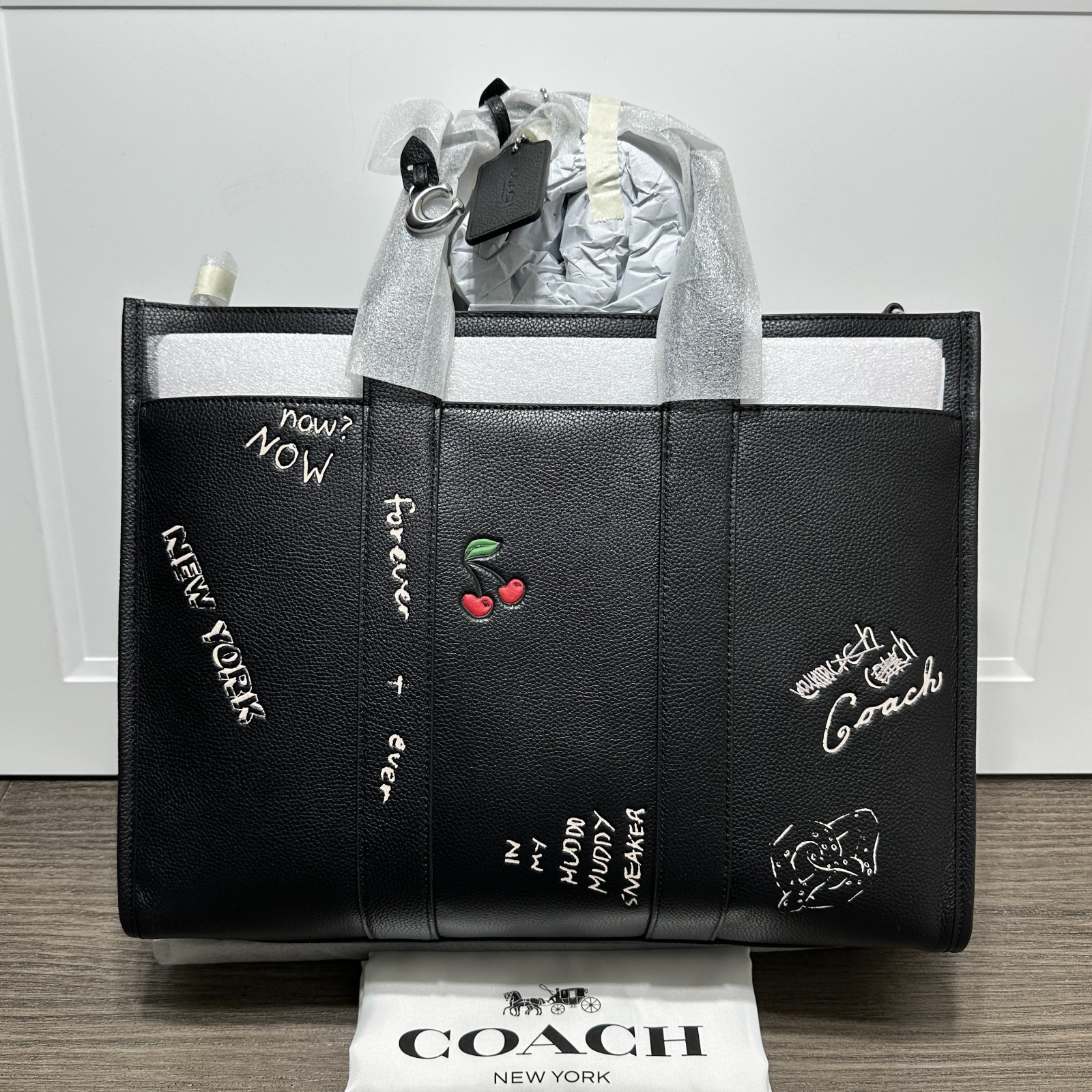 Coach Wesley Tote With Rexy Sketch Print in Black Leather CAS26 Mens Crossbody