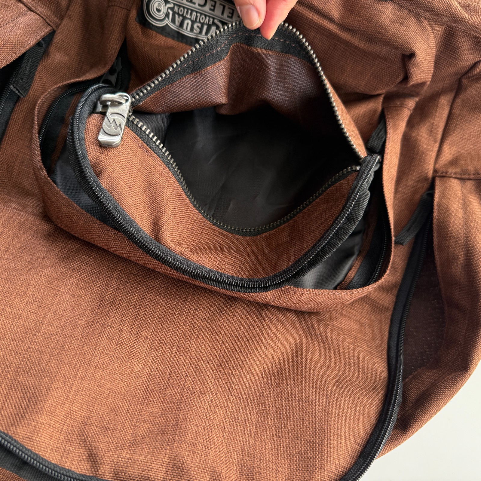 ELECTRIC VISUAL Laptop Padded Backpack Adult Brown 3 Compartments Everyday Bag