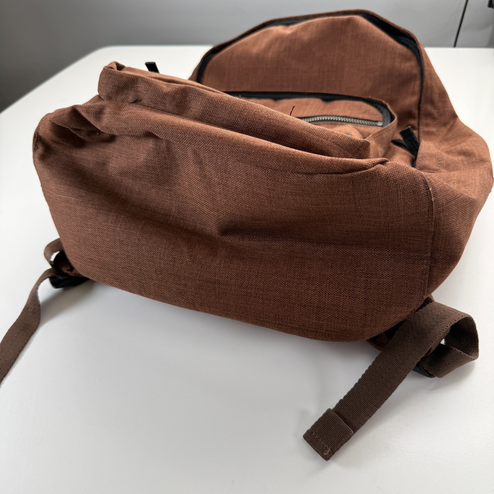 ELECTRIC VISUAL Laptop Padded Backpack Adult Brown 3 Compartments Everyday Bag