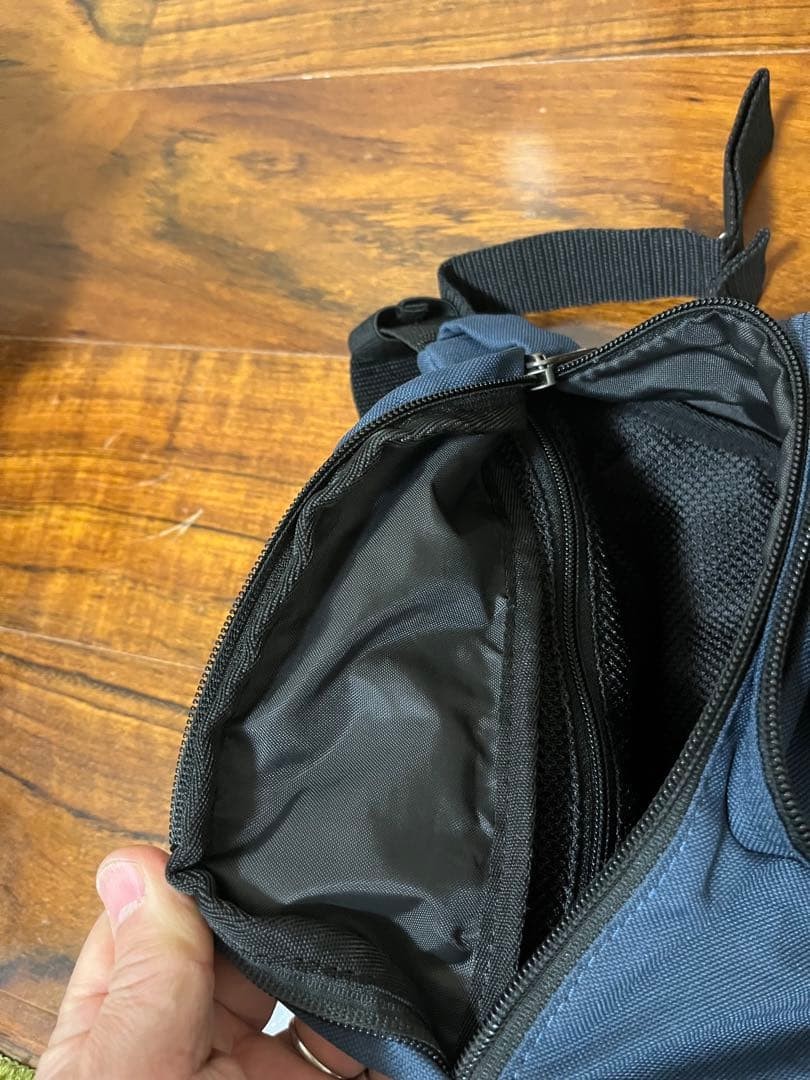 Carhartt x Used Body Bag Navy Blue 19X28X10Cm Men Rare Workwear Model Collabora