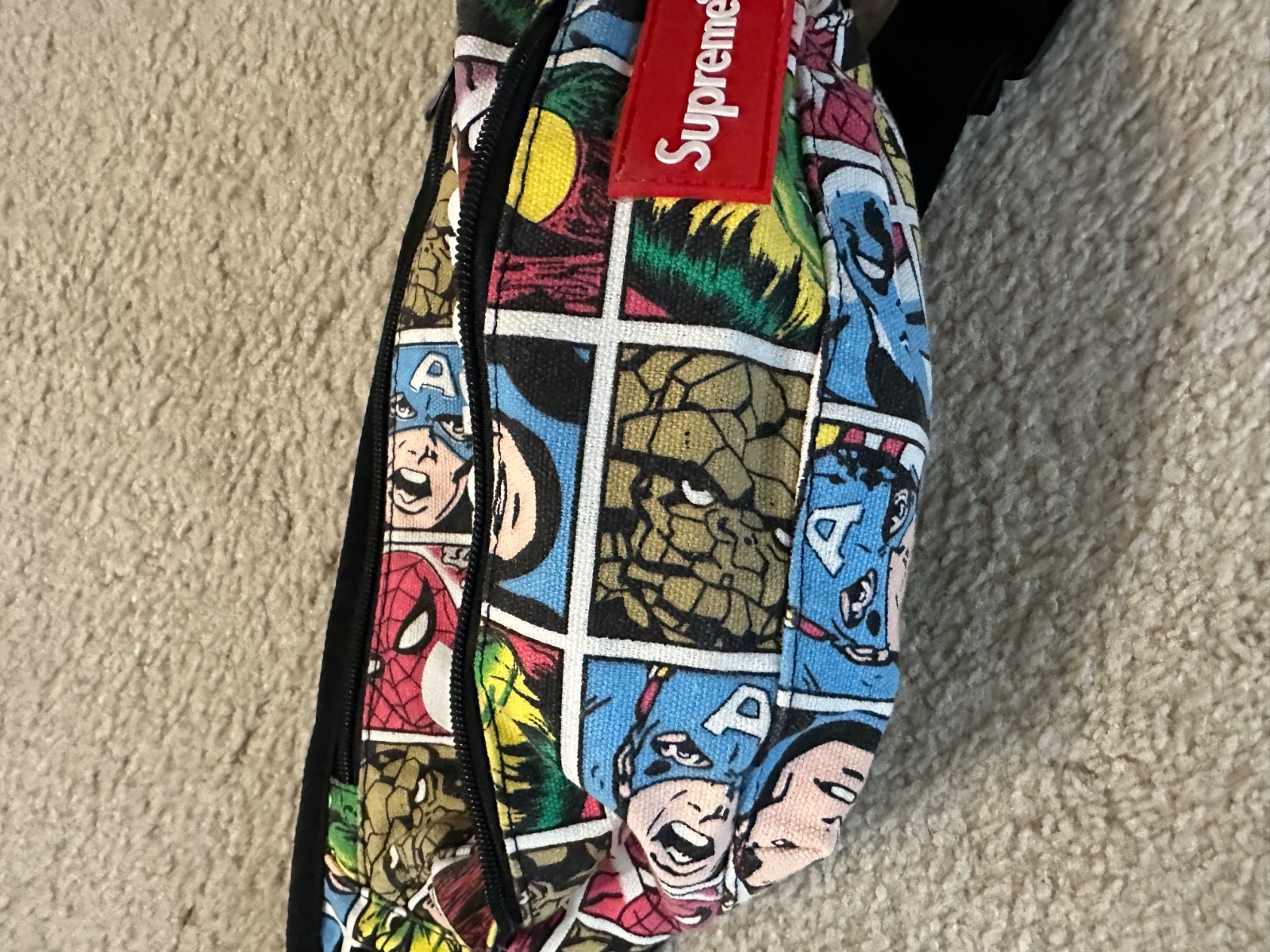 NWT Marvel Comics Captain America Cross Body Or Around Waist Fanny Pack Surpreme