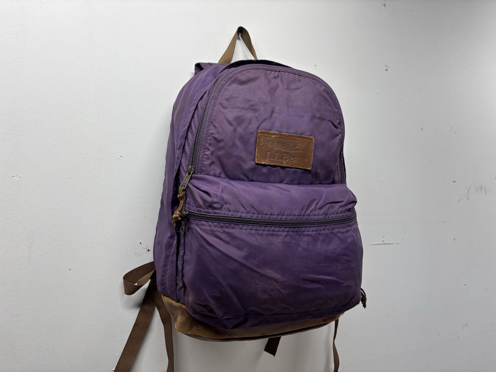 Vintage LL Bean Leather Bottom Backpack 90’s Made in USA Purple