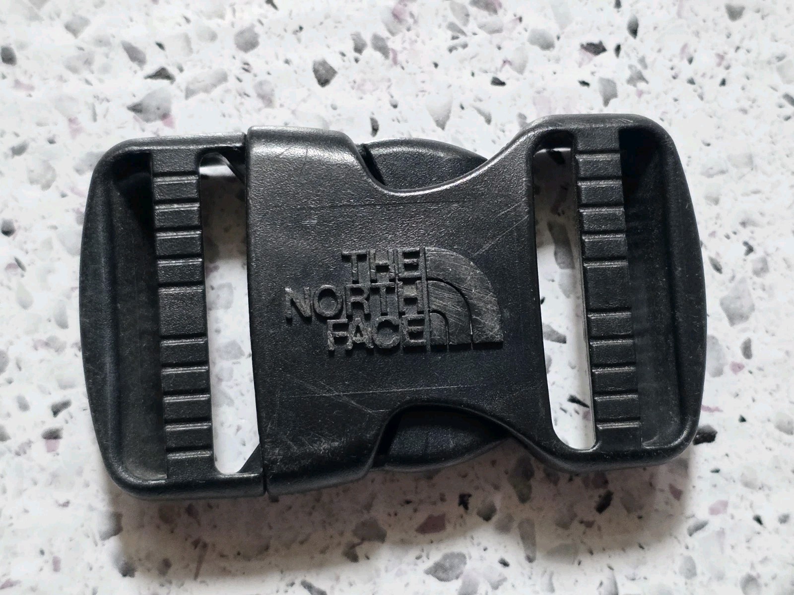 The North Face Replacement Buckle For Small Backpack 1.5″ Outdoor Hiking Camp
