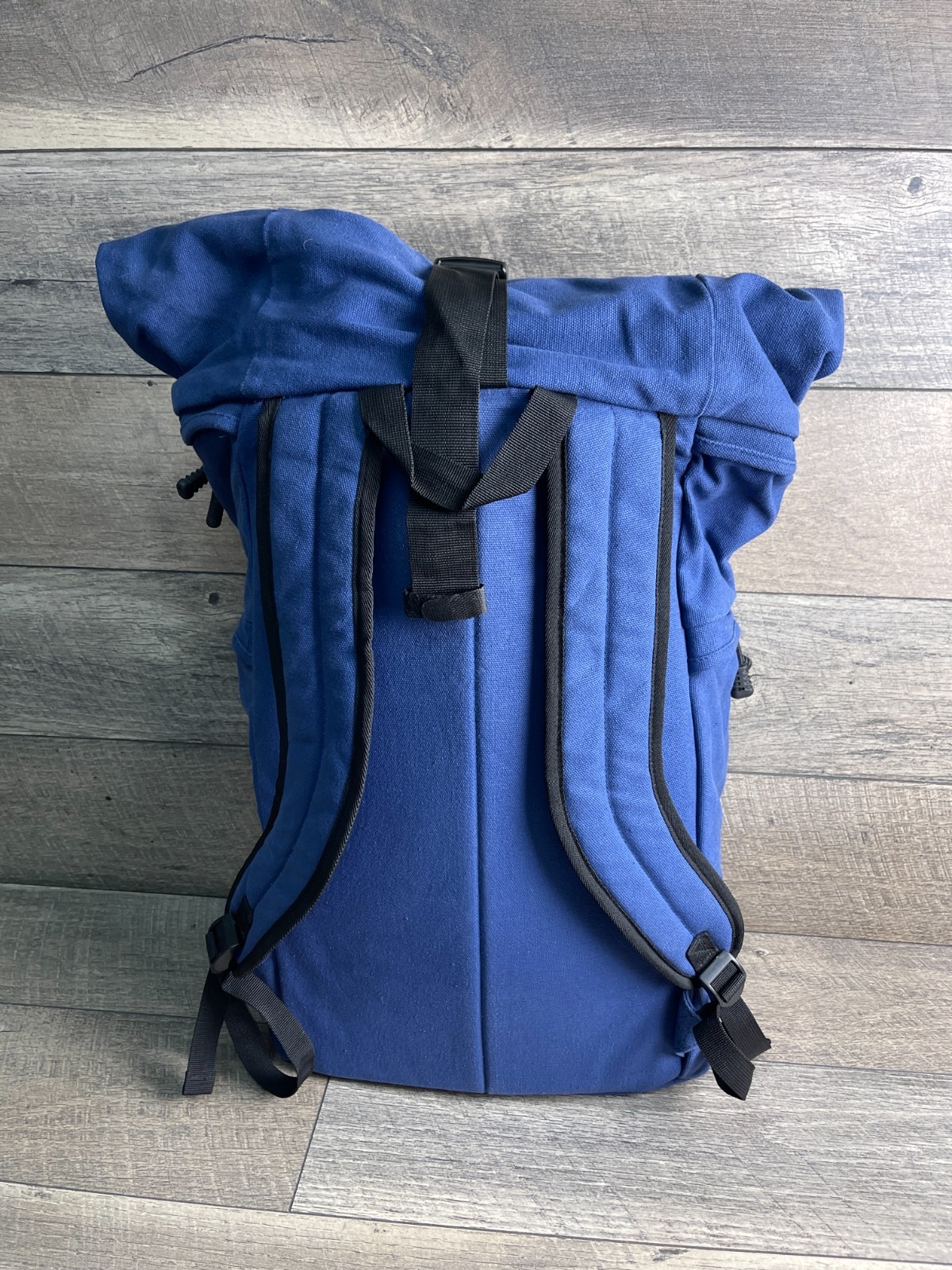 Betabrand Cornucopia Backpack Roll Top Blue Canvas Inner Pockets Sleeve Shoulder