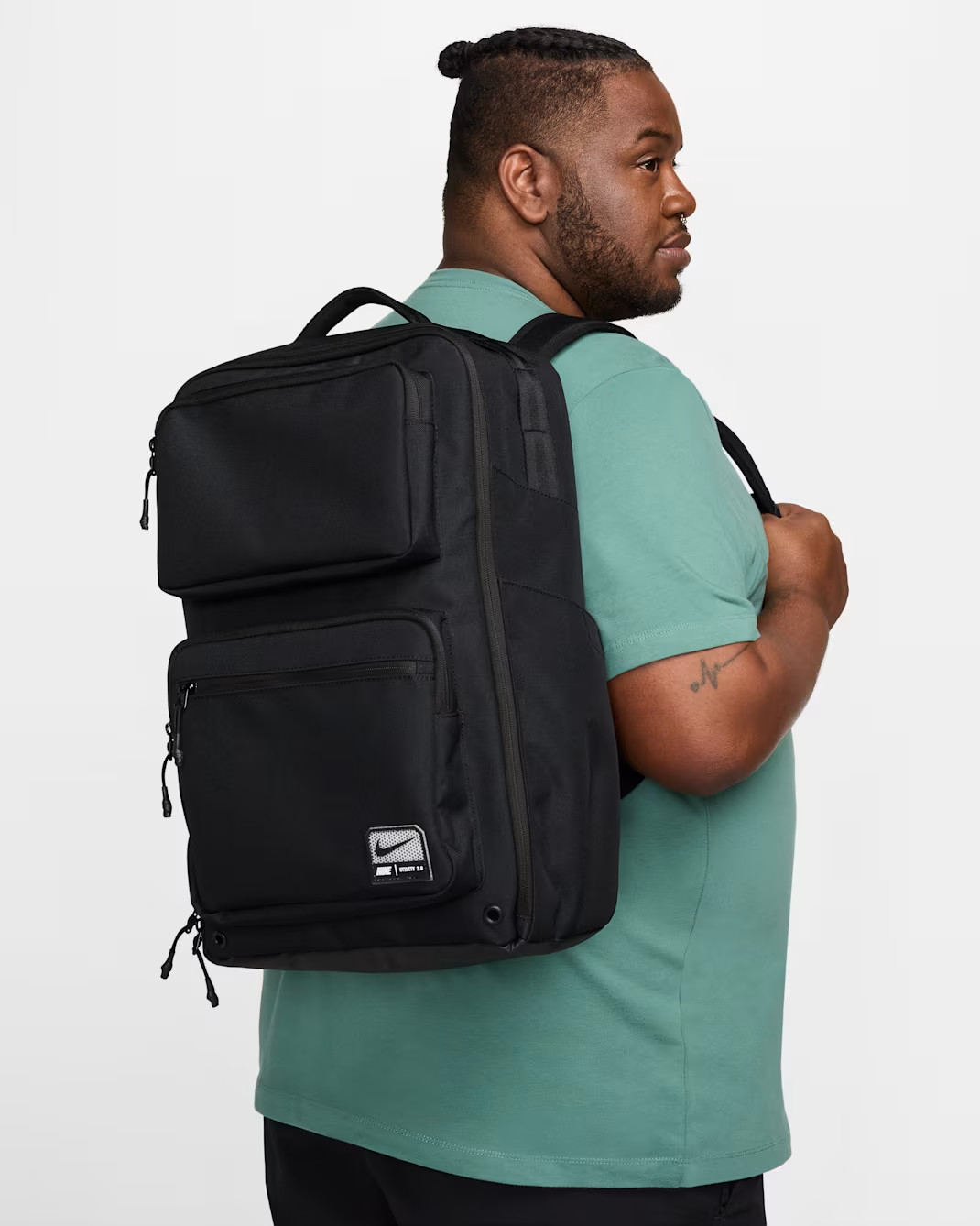 Nike Utility Speed Backpack Black /White (FN4106-010) One Size 27L