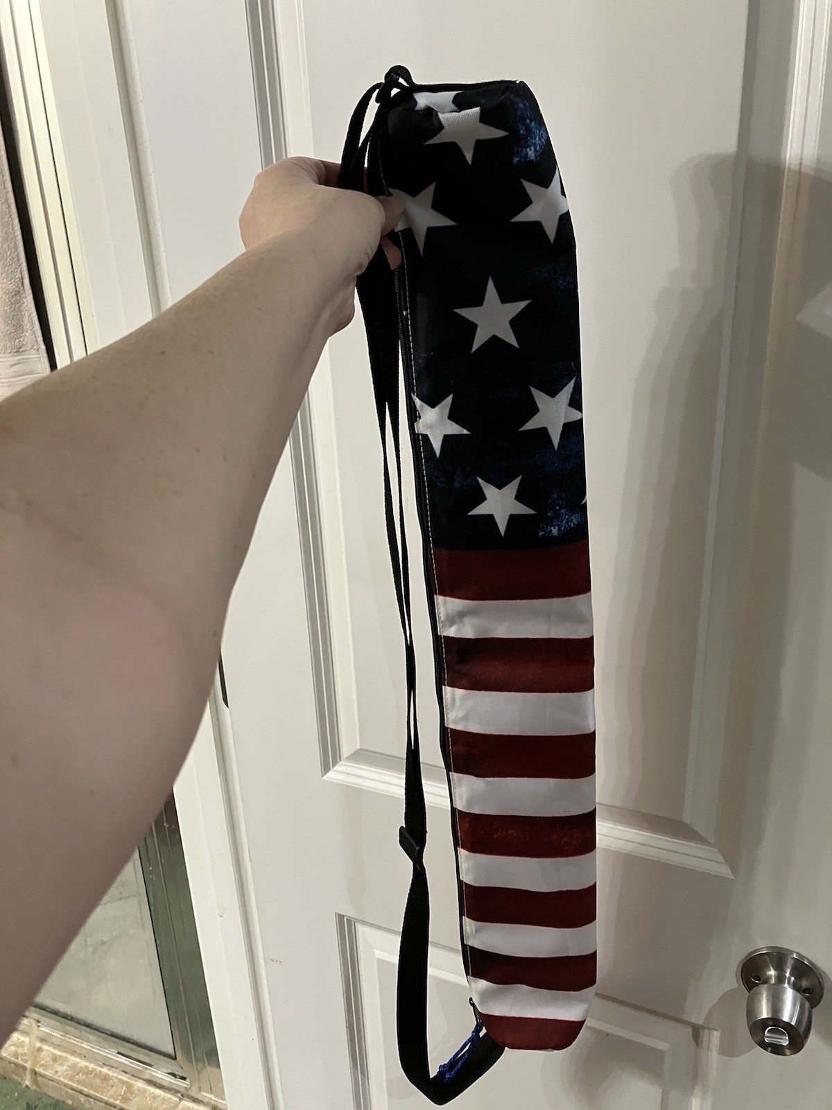 American Eagle Insulated Party Pack Sling Bag American Flag