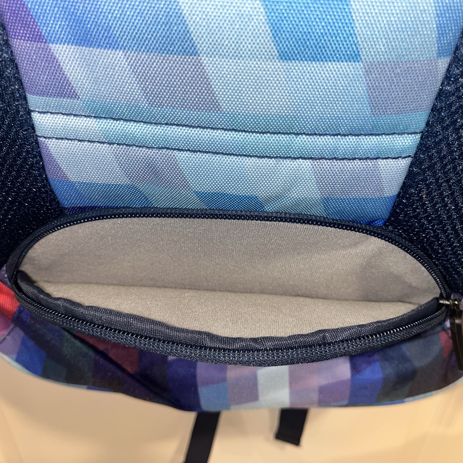 NWT OGIO Breaker Kaleidoscope Backpack Laptop Sleeve Geometric Blue Purple Pink