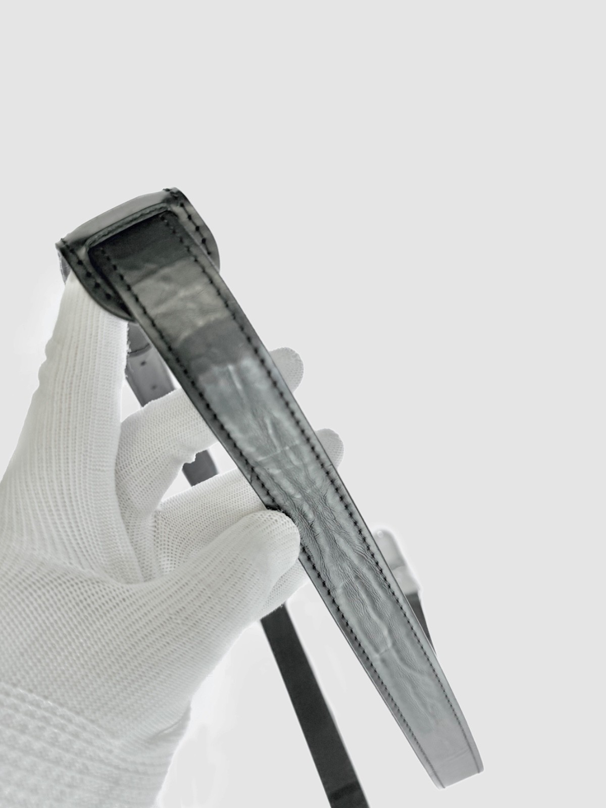 Louis Vuitton Damier Graphite Porte-Documents Voyage PM