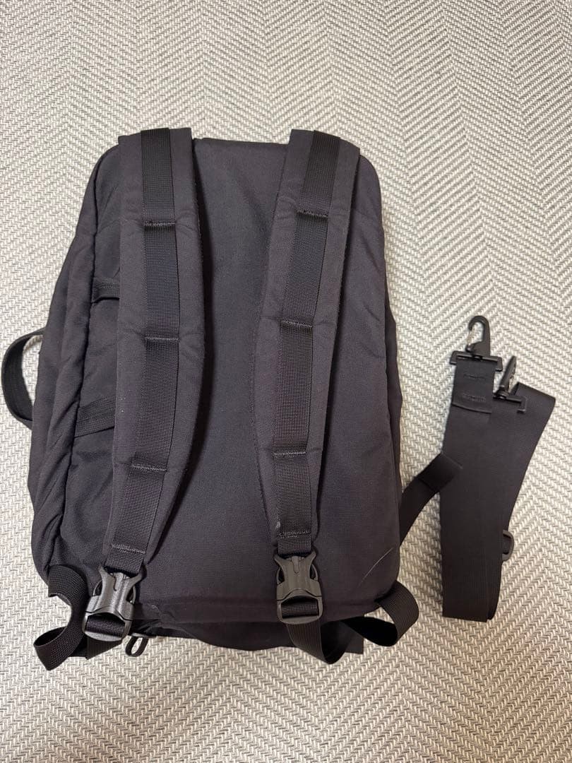 MYSTERY RANCH 3 way Backpack 18