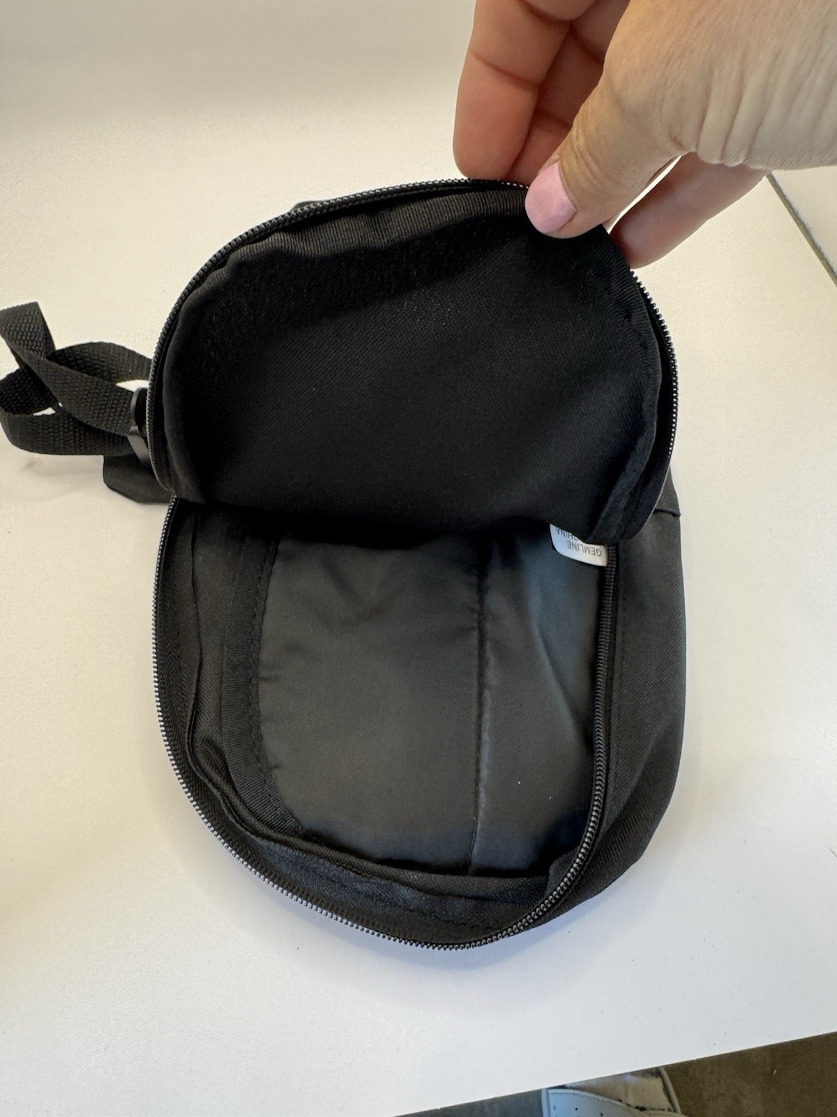 Gemline Black Multi Pocket Zip Sling Messenger Crossbody Bag, HashiCorp logo