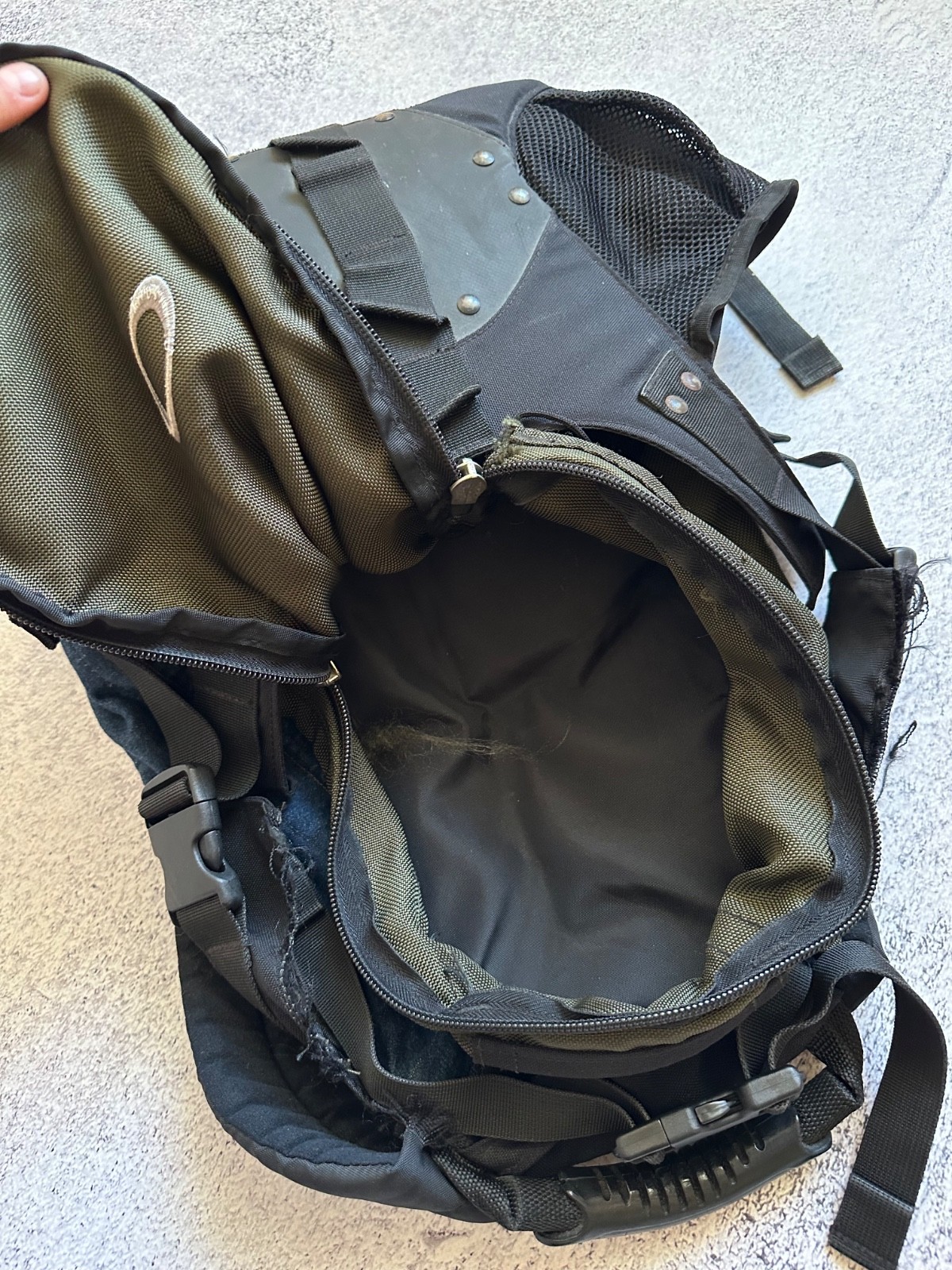 Vintage Oakley Icon Backpack Gorpcore Streetwear Rare Item Y2K