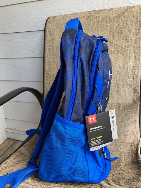 New with Tag Under Armour Hustle 3.0 Blue BlackWater Resistant Backpack