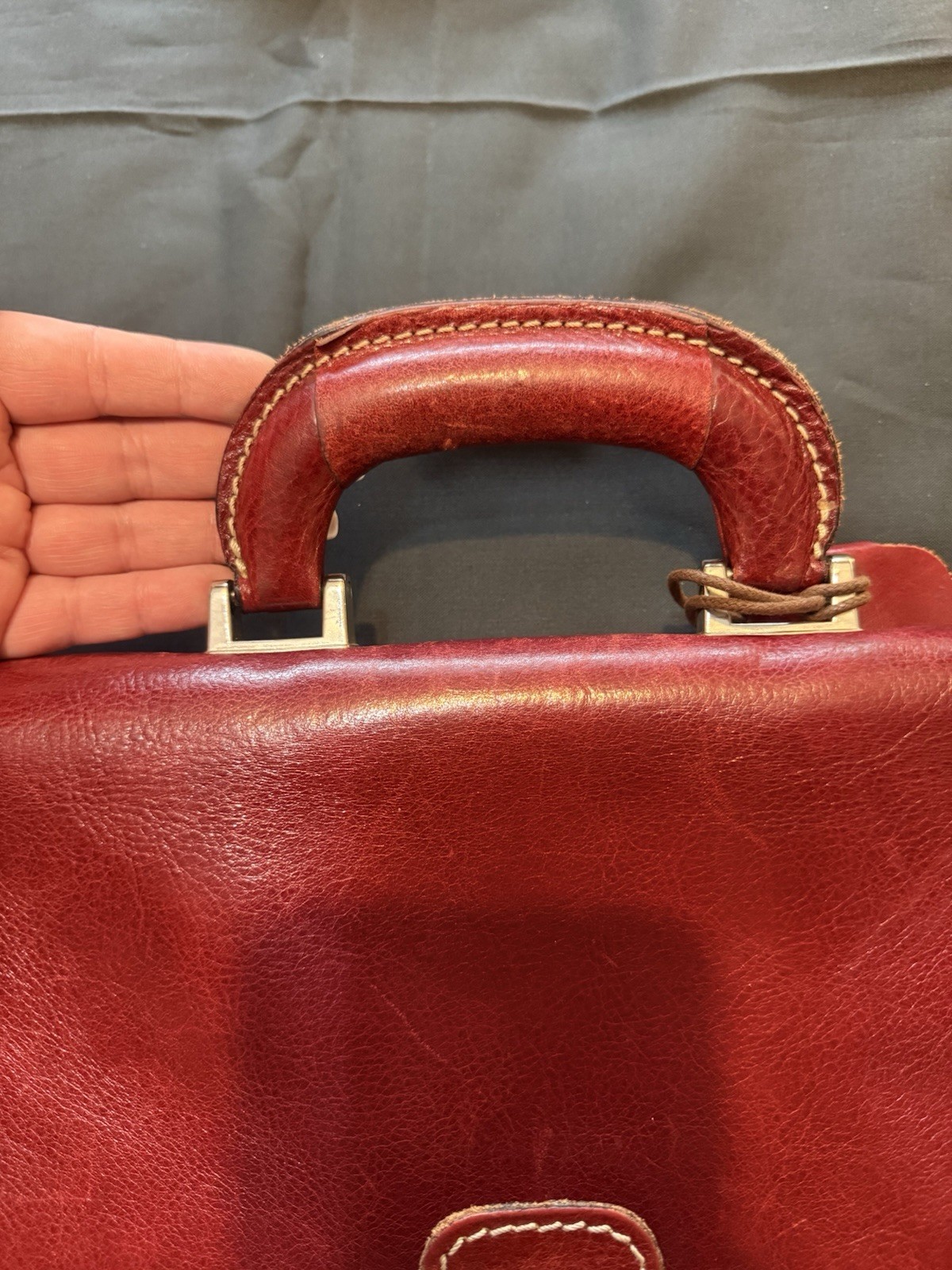 Floto Burgundy Briefcase/Document Case Buckle Closure Adjustable Strap Pockets