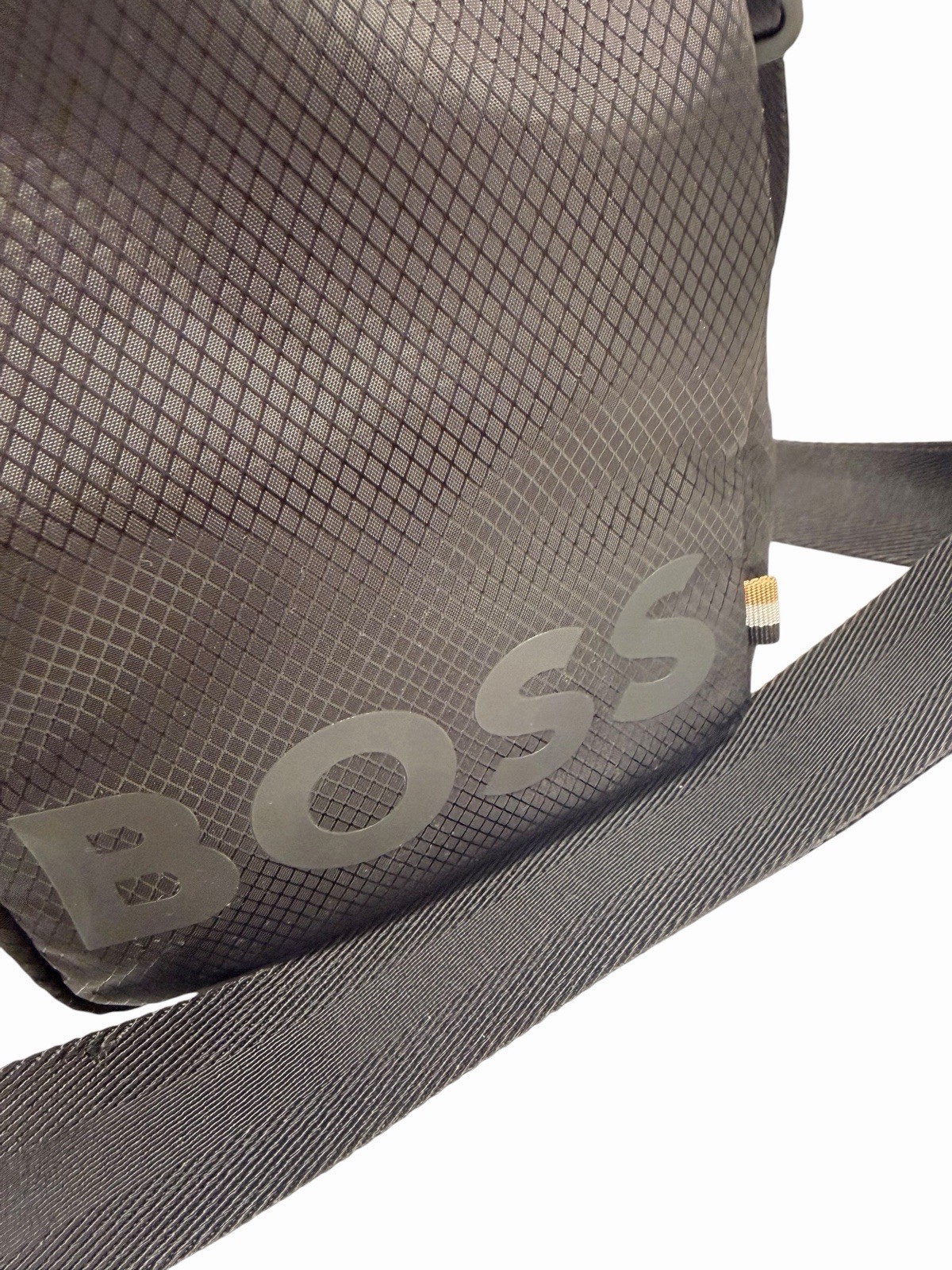 BOSS Men’s Black Solid Crossbody Bag Zip Closure Adjustable Strap Travel