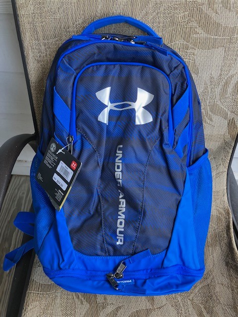 New with Tag Under Armour Hustle 3.0 Blue BlackWater Resistant Backpack