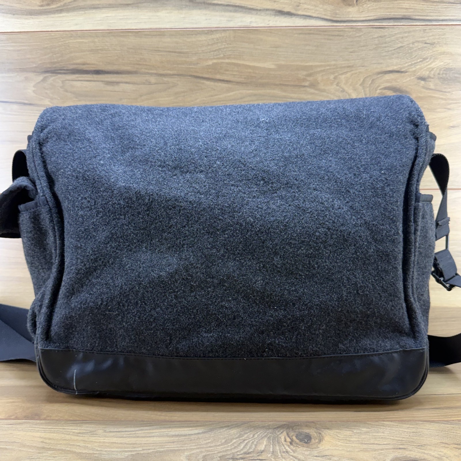Vintage 90’s Y2K Polo Sport Ralph Lauren Felt Charcoal Messenger Bag Crossbody