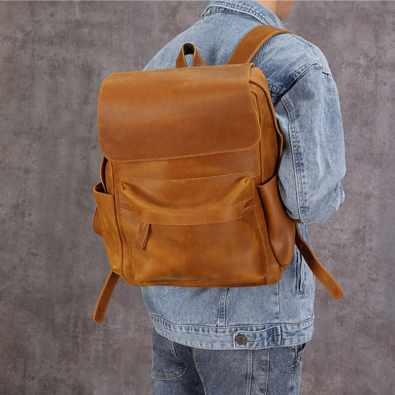 Men’s Leather Retro Large Capacity Backpack Casual Travel Bag Computer Bag