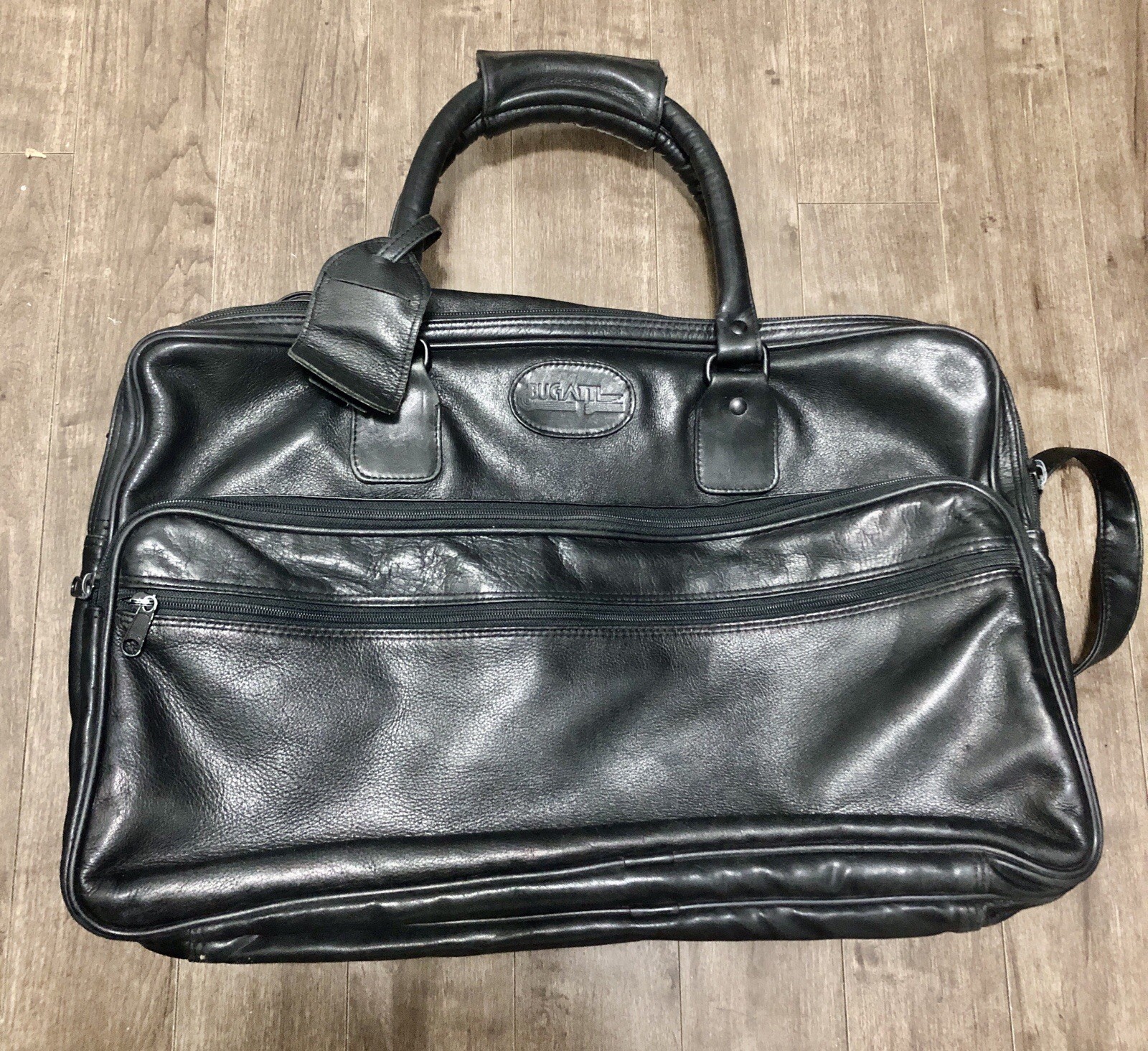 Bugatti Leather Travel Duffle Bag – Black