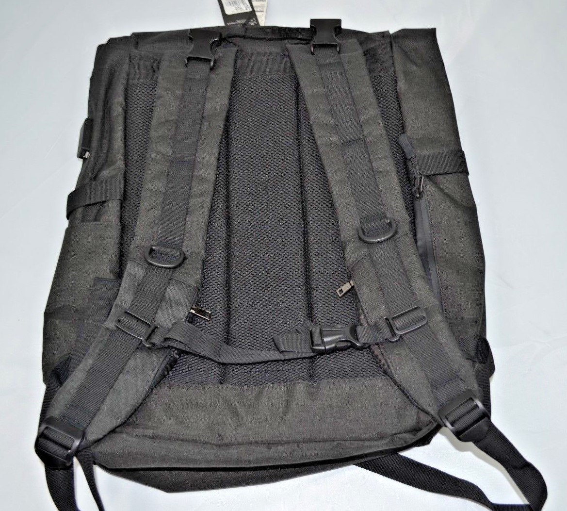 Mark Ryden Backpack School College Uni USB Charging Book Bag Laptop MR5748 NWT