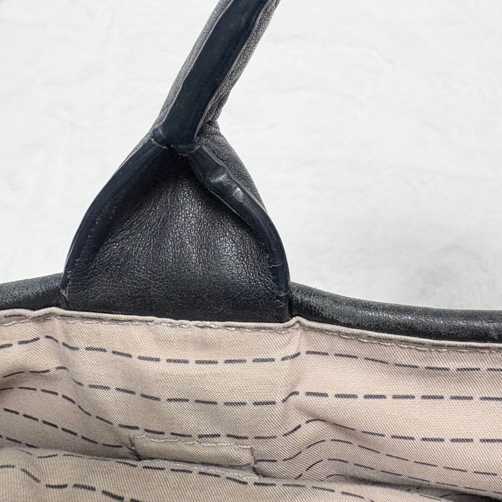 Timbuk2 Distilled Waxed Canvas & Leather Messenger Crossbody Grunge Minimalist