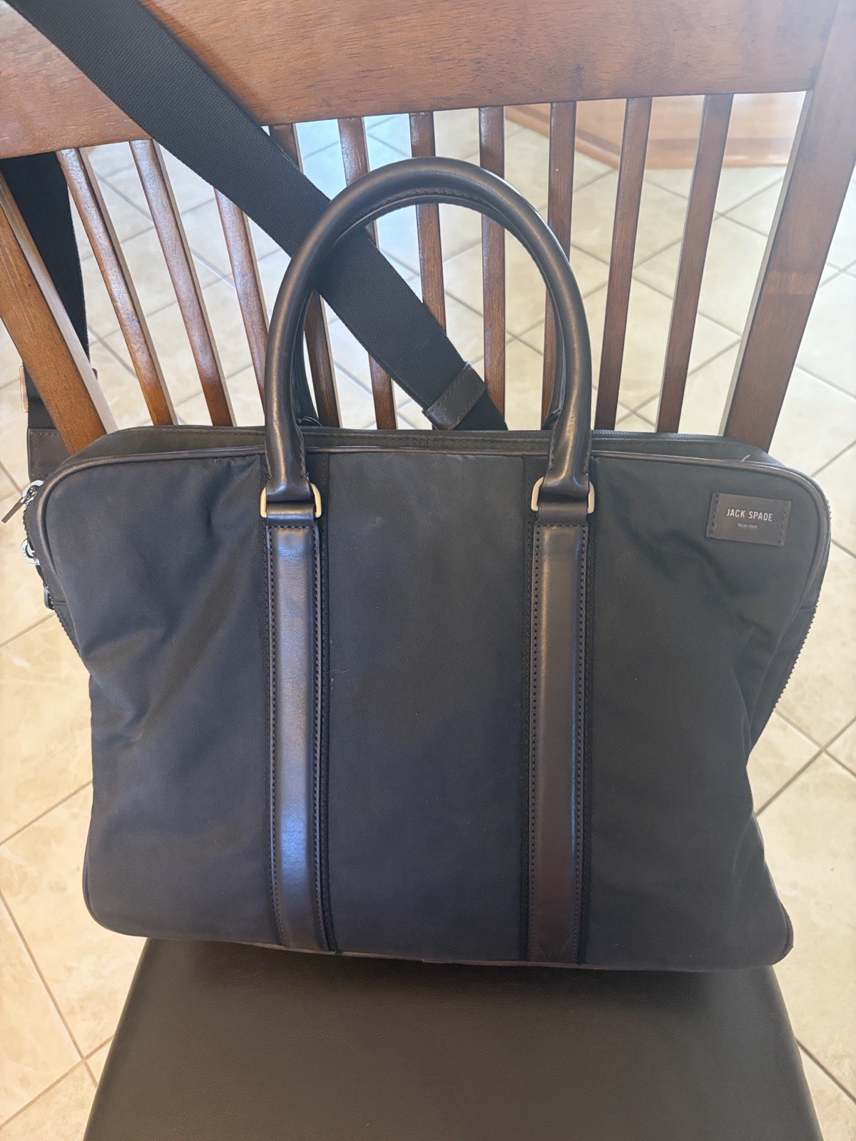 Jack Spade Black Men’s Briefcase Zip Closure Top Handle Inner Pockets Medium
