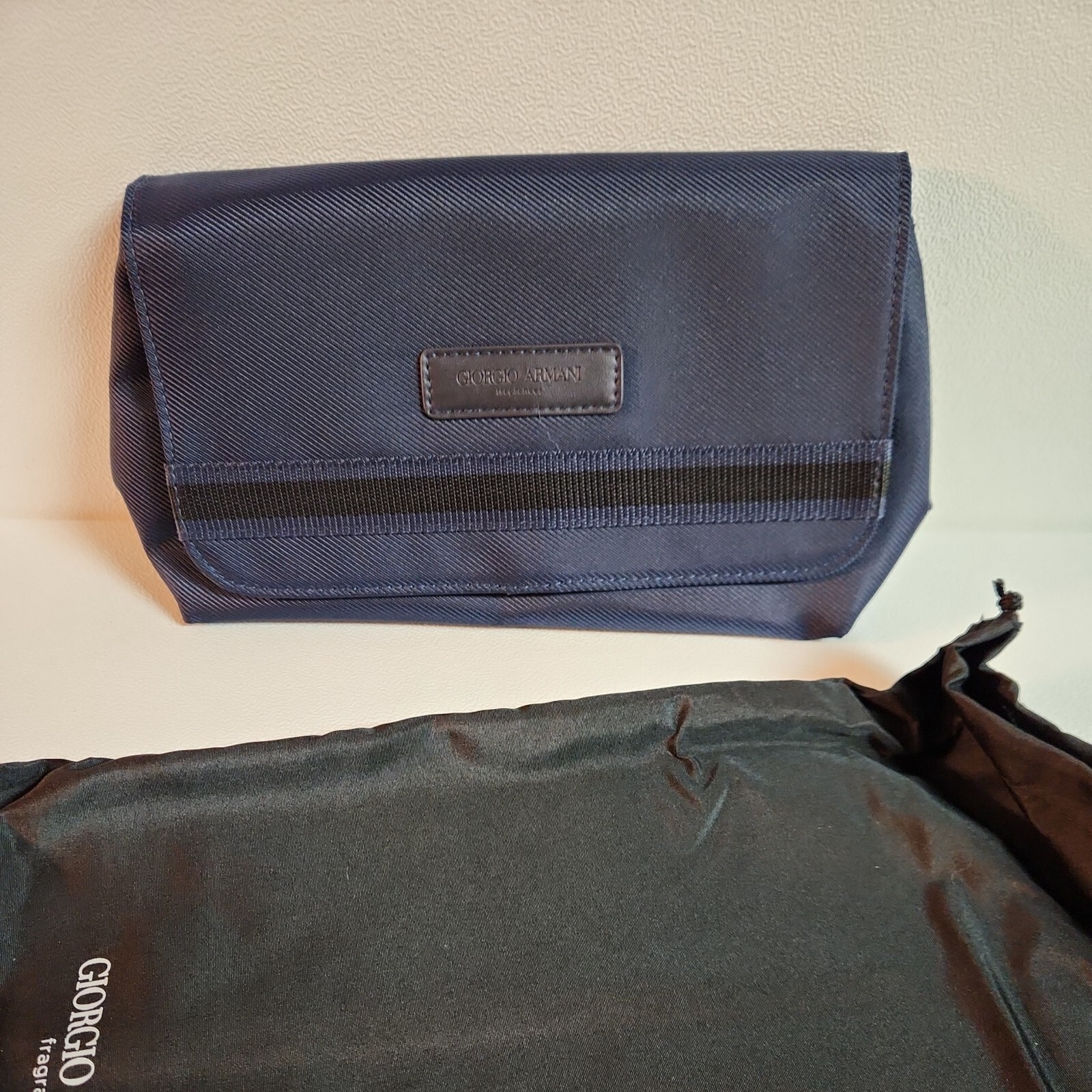 NEW GIORGIO ARMANI Navy Toiletry Grooming Bag W/ Black Dust Cover Frag Col