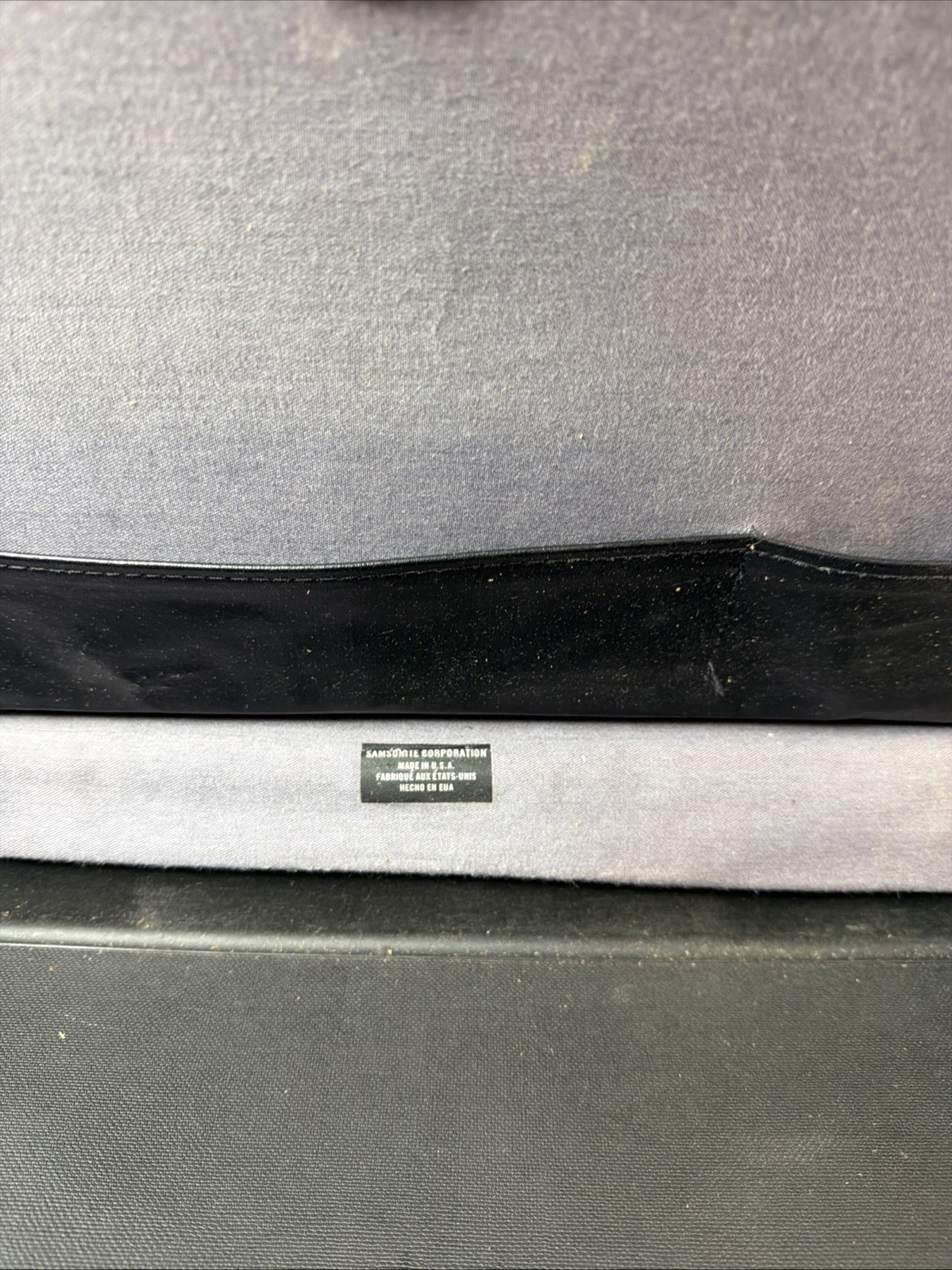 Samsonite Classic Gray Hard Shell BriefCase 18×13.5″ No Key VTG Office