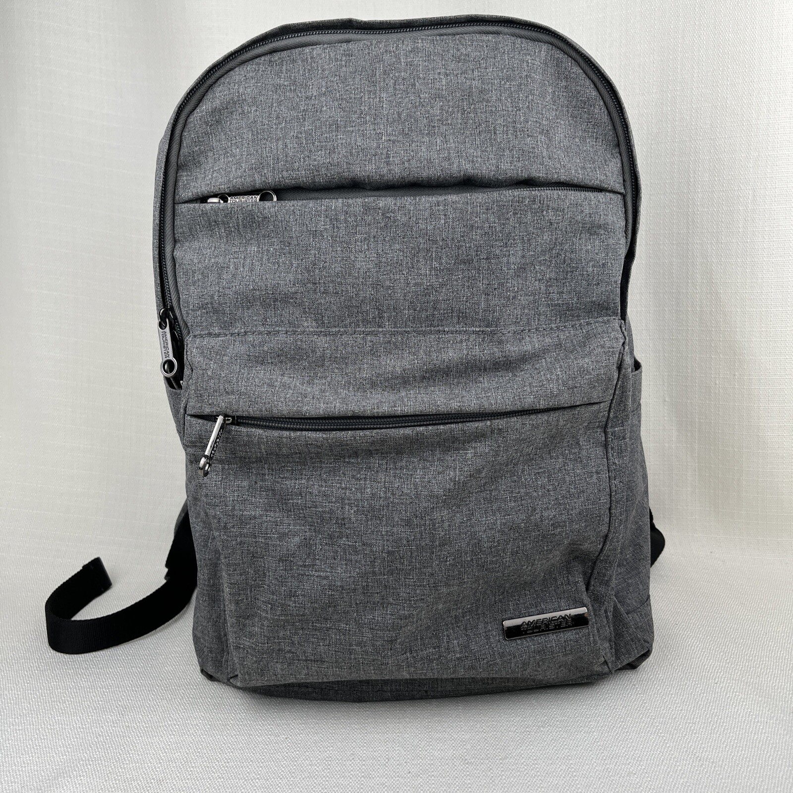 American Tourister Backpack Lightweight Dark Gray Fits 13” laptop Nice!!