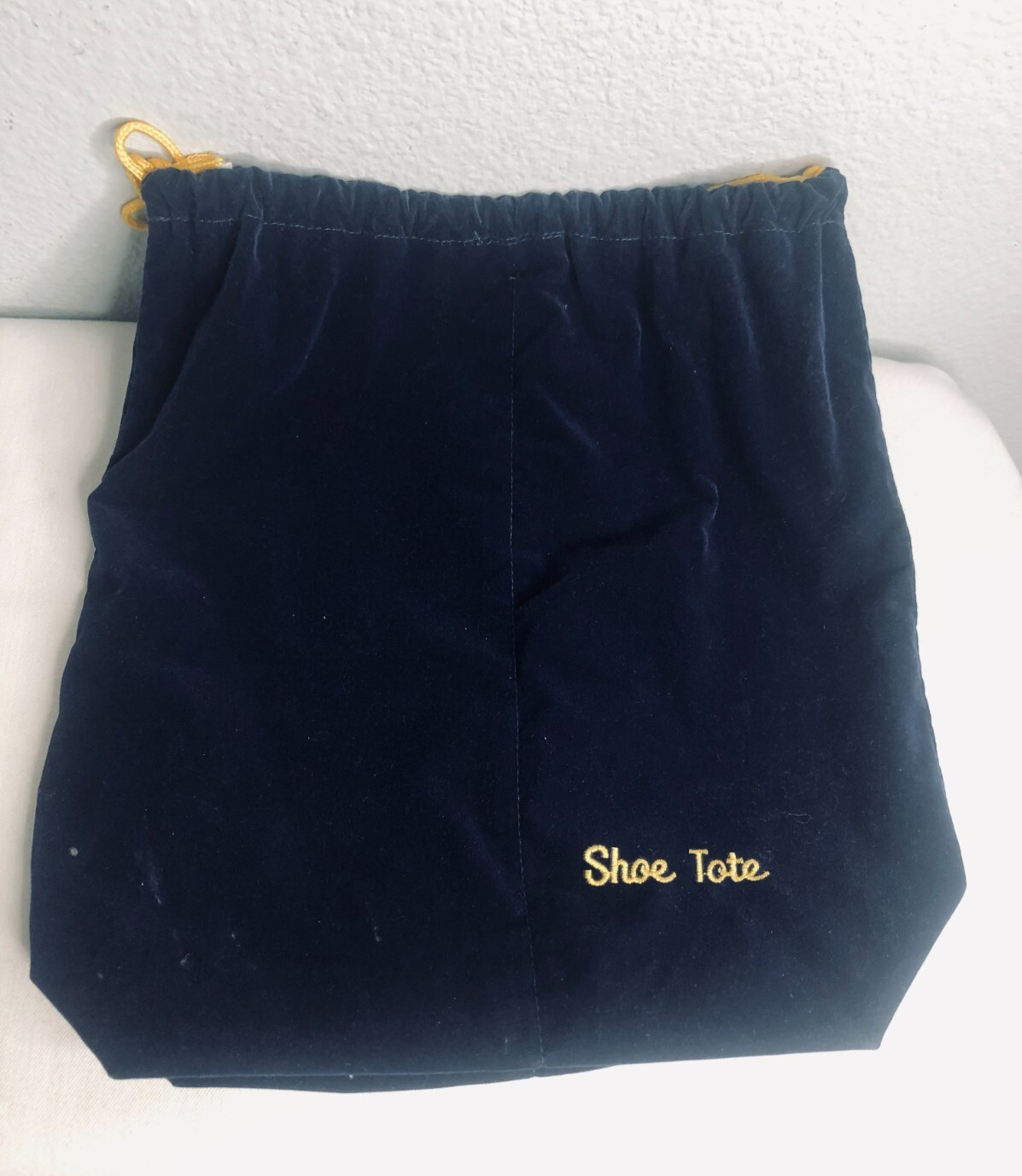 Shoe Tote Bag Velvet Navy Blue W/Gold Drawstring & Logo 13X13 – 2 compartments