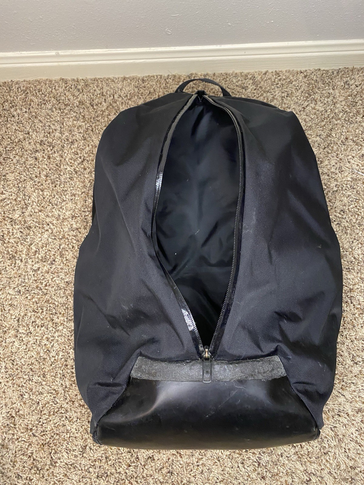 Lululemon Para Backpack Water-Repellent Bag Black 23L School Gym Commuting