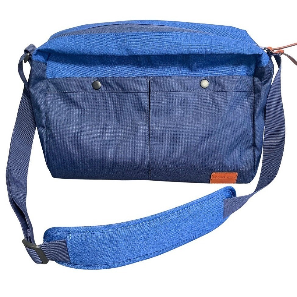 Lands End Everyday Messenger Bag Size 11×15 Laptop Inner Outer Pockets Utility