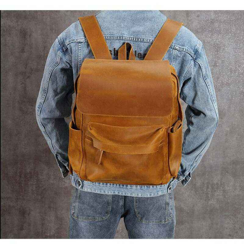 Men’s Leather Retro Large Capacity Backpack Casual Travel Bag Computer Bag