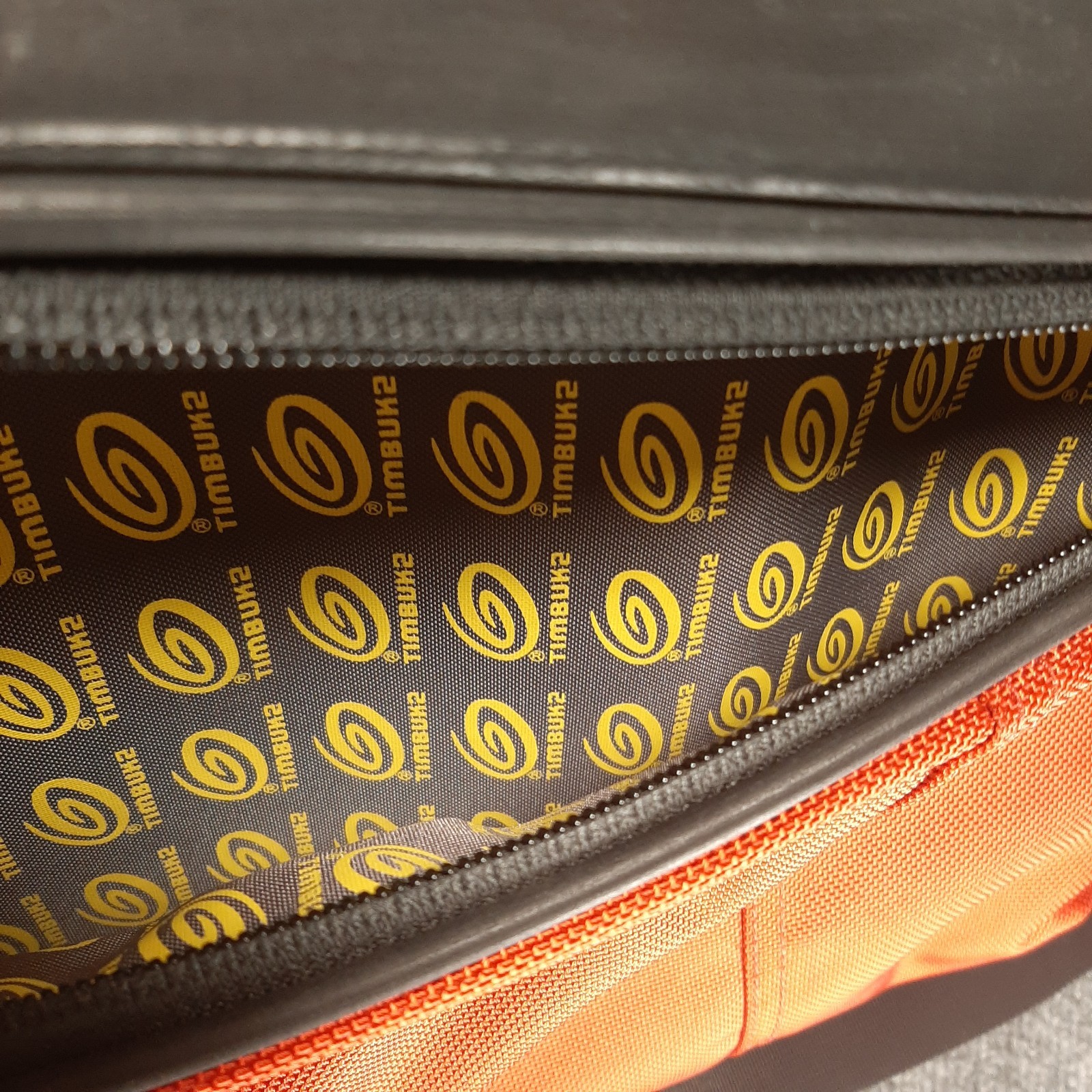 Timbuk2 Laptop Zip Briefcase Bag Orange Black Cordura Crossbody Tech Case 14×11