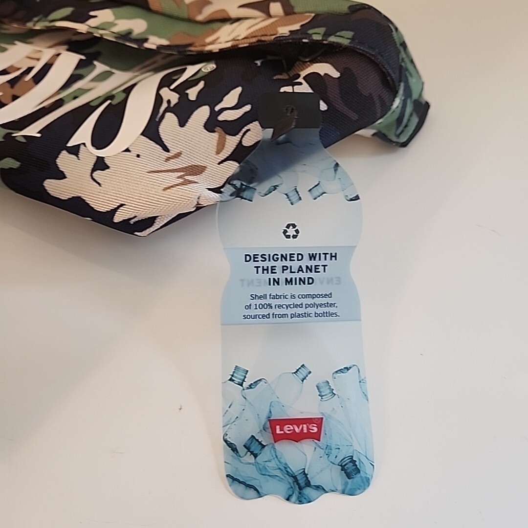 LEVI’s Fanny Pack Tropical Camo Floral Adjustable Bag Waist Pack Bum Bag Travel