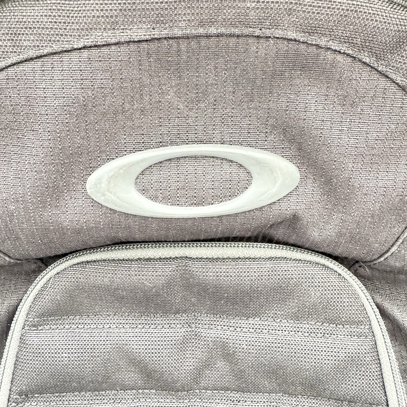 Oakley 5-Speed Backpack Grigio Scuro Medium Sized # 92792 Black