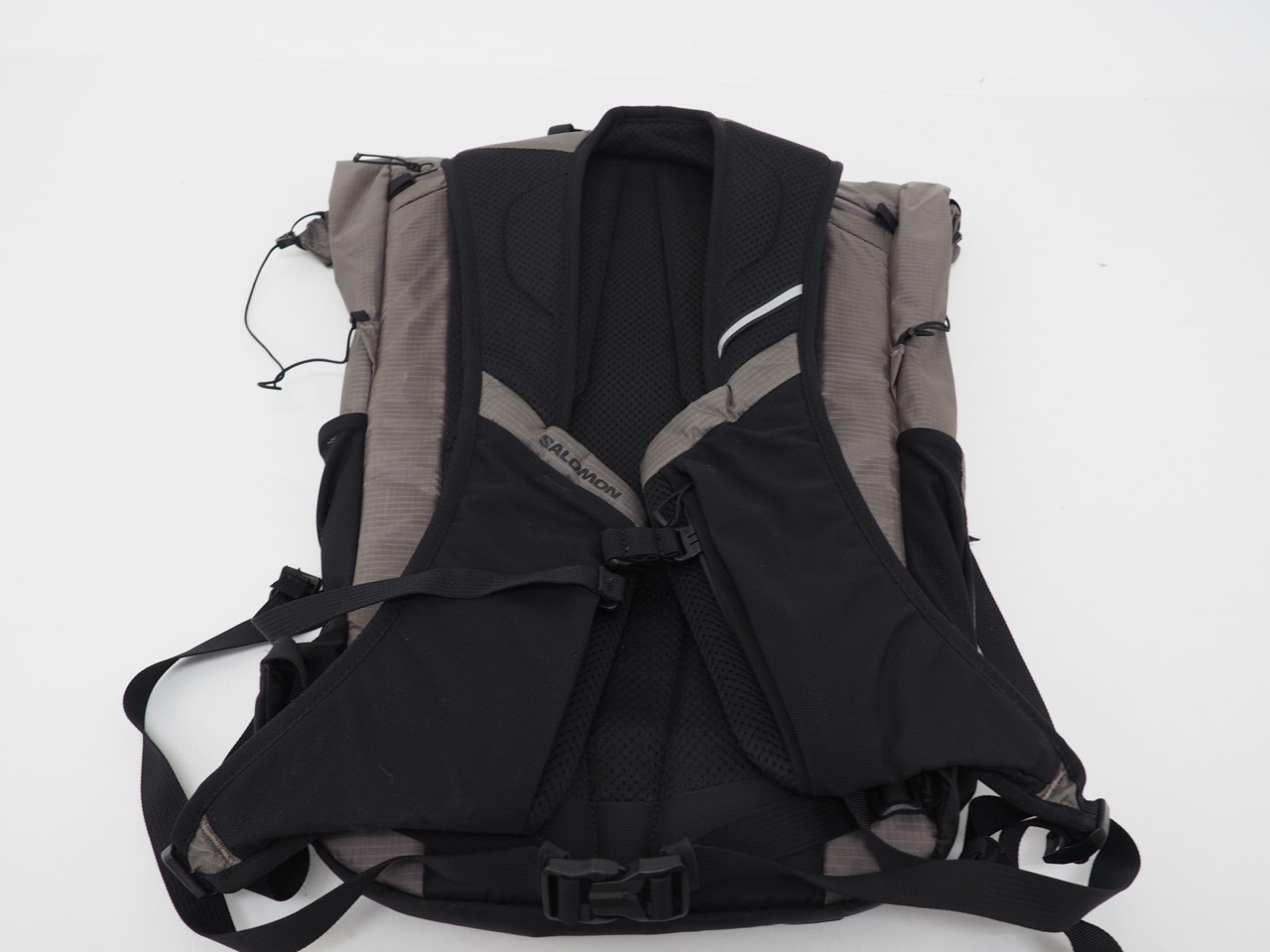 Salomon ACS Daypack 20 Rolltop Backpack Grey/Black 20L Capacity
