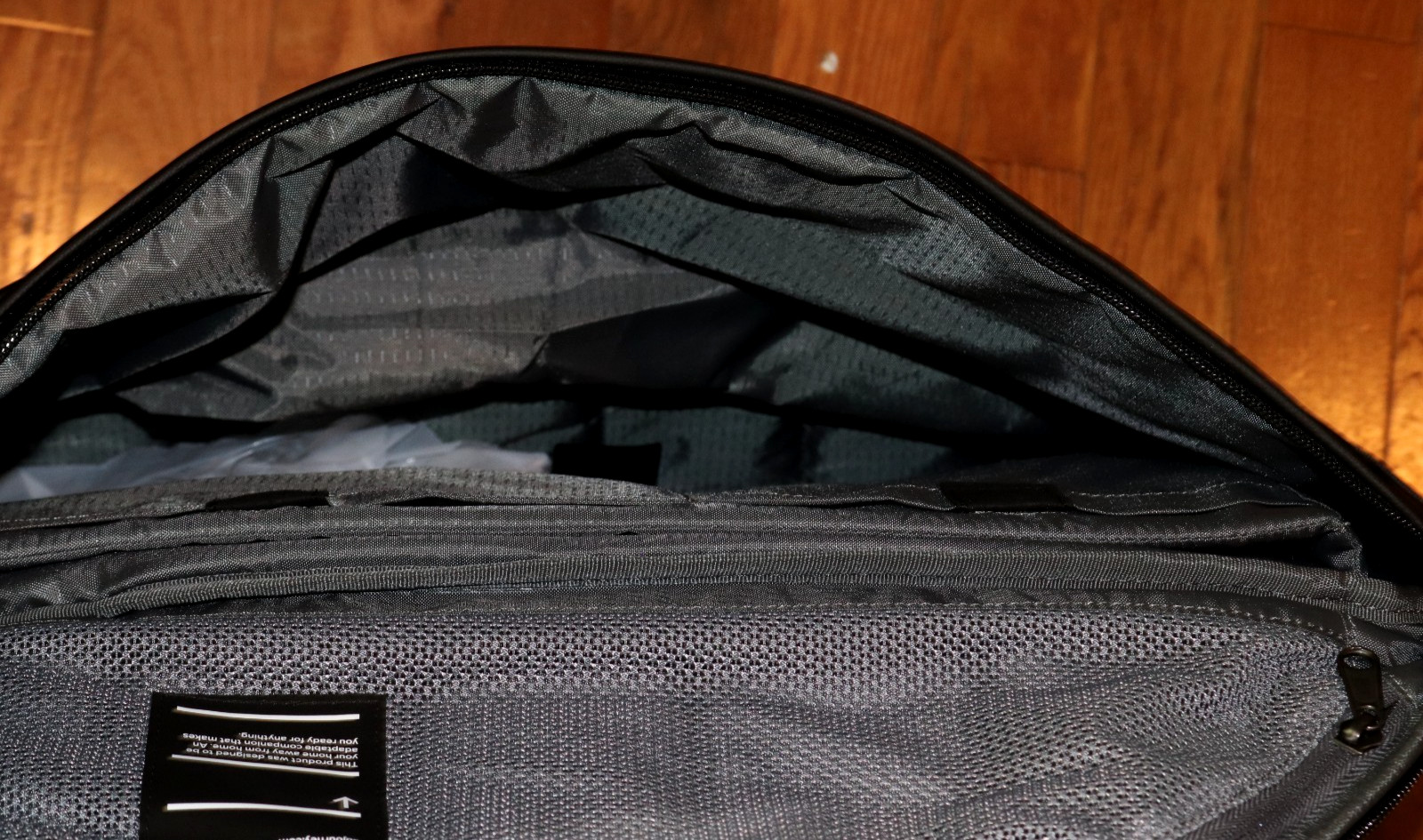 BNWT DB Journey Hugger Base Backpack 15L MSRP $139!!!