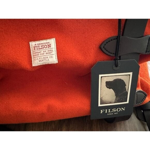 FILSON Mackinaw Wool Medium Duffle Duffel Bag NEW $950