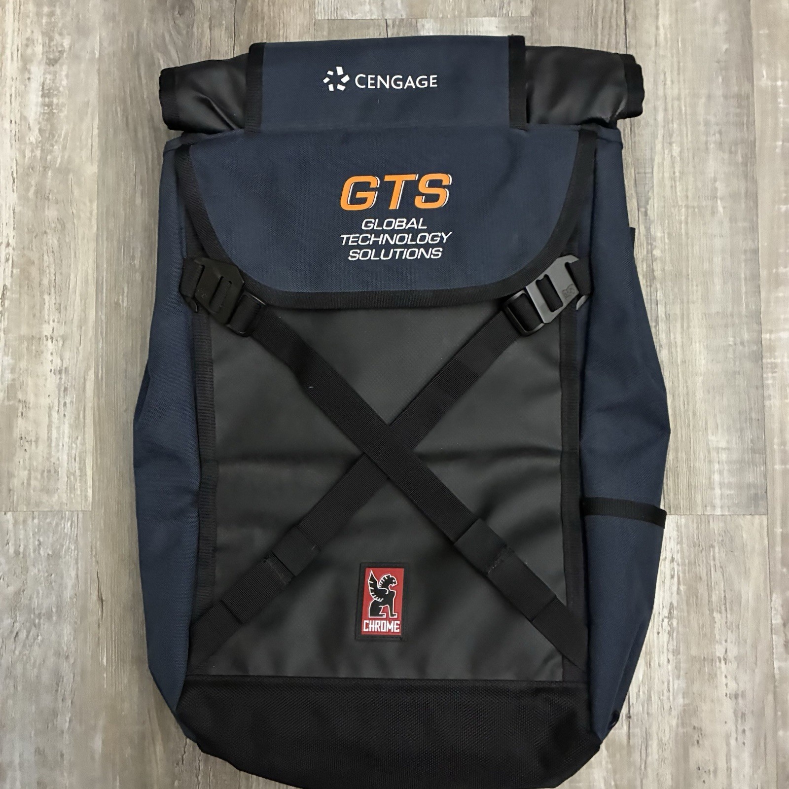 Chrome Industries Bravo 2.0 Roll-Top Backpack – Black – Waterproof Commuter Bag