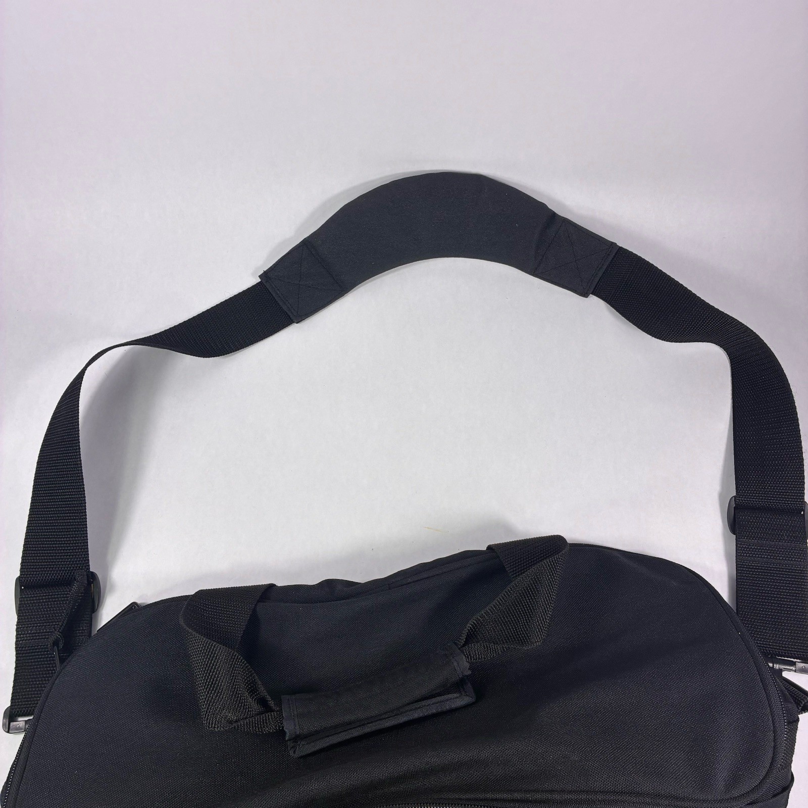 Eddie Bauer Black Duffle Bag Shoulder Strap Carry On Double Handle 100% Nylon